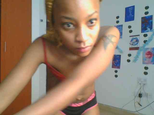 Hot_Mess webcam