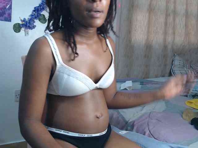 Hot_Mess webcam