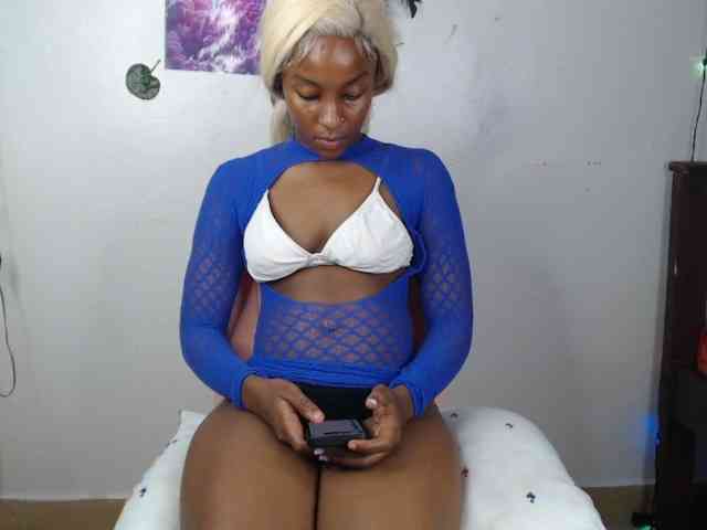 Hot_Mess webcam