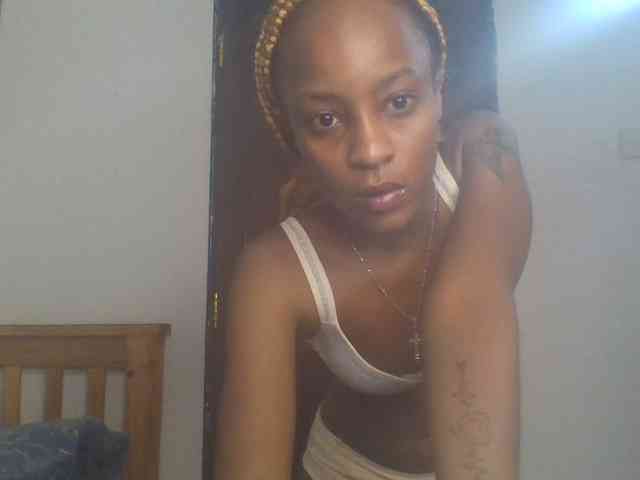 Hot_Mess webcam