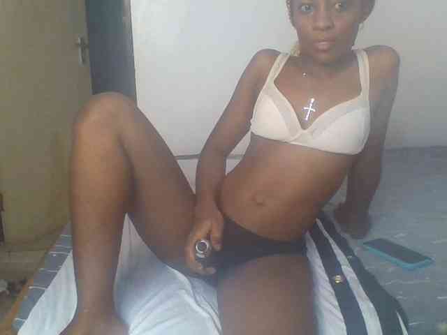 Hot_Mess webcam