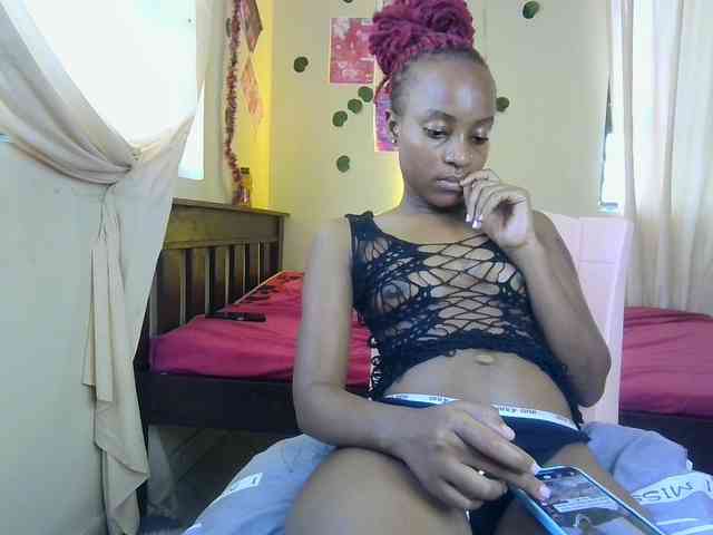 Hot_Mess webcam