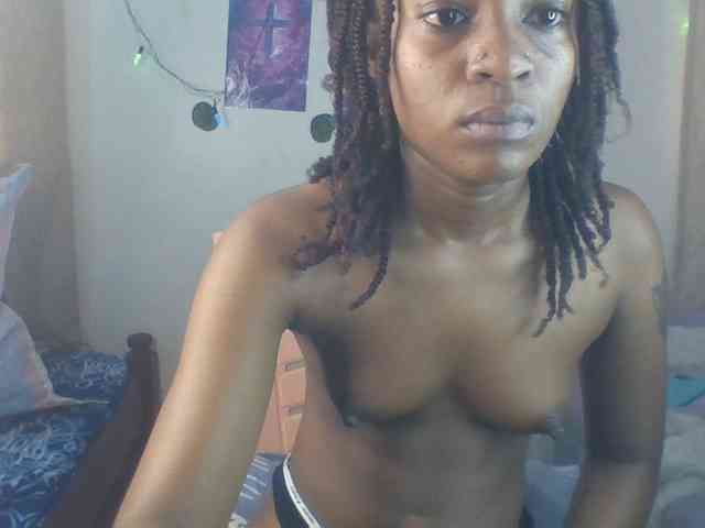Hot_Mess webcam