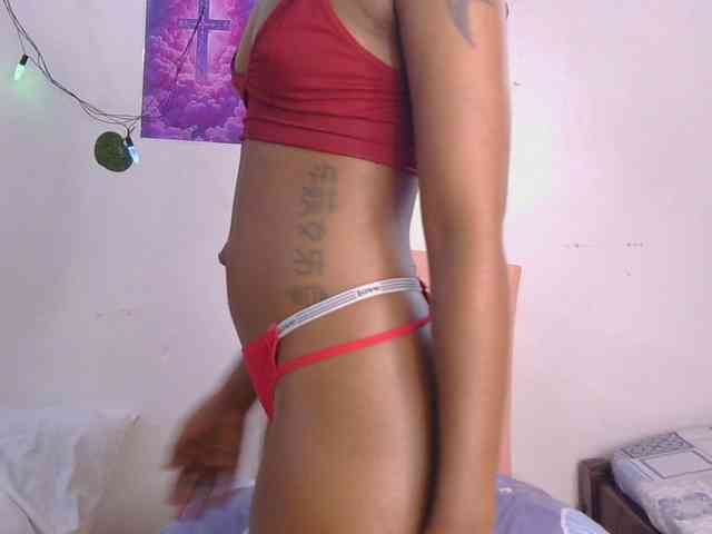 Hot_Mess webcam