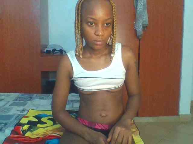 Hot_Mess webcam