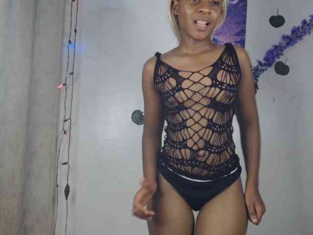 Hot_Mess webcam