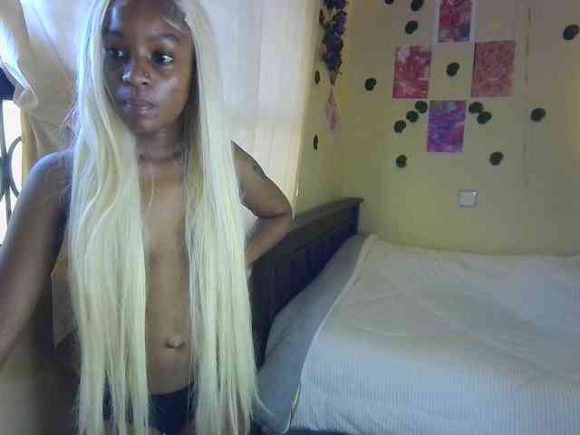 Hot_Mess webcam