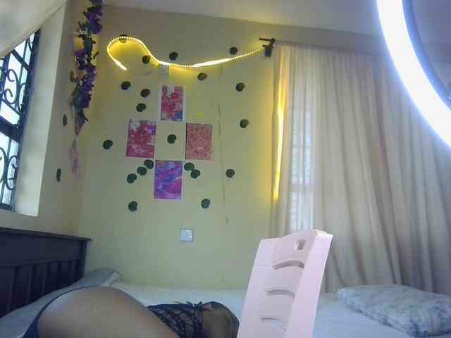 Hot_Mess webcam