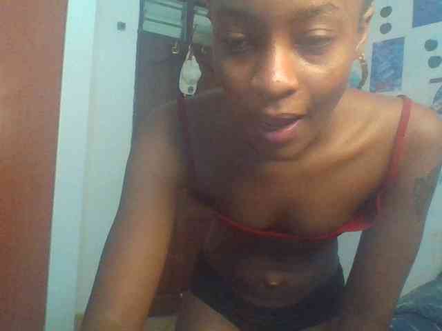 Hot_Mess webcam