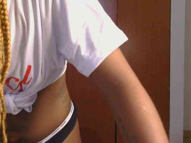 Hot_Mess webcam