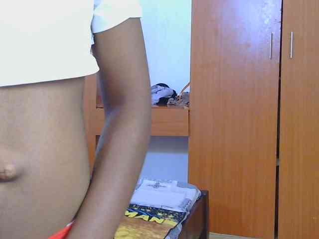 Hot_Mess webcam