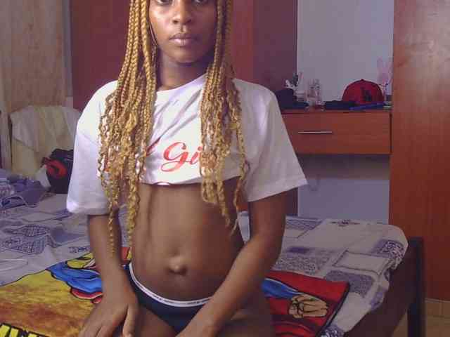 Hot_Mess webcam
