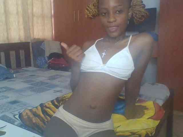 Hot_Mess webcam