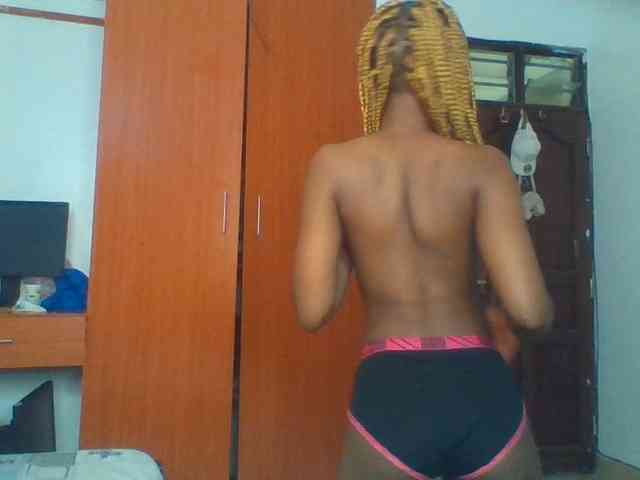 Model: Hot_Mess
