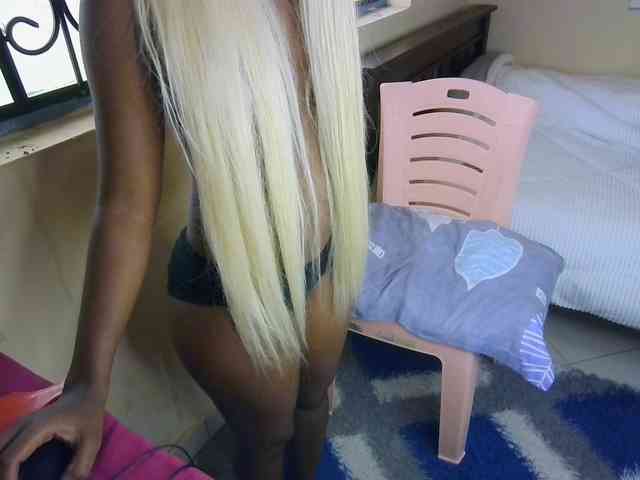 Hot_Mess webcam