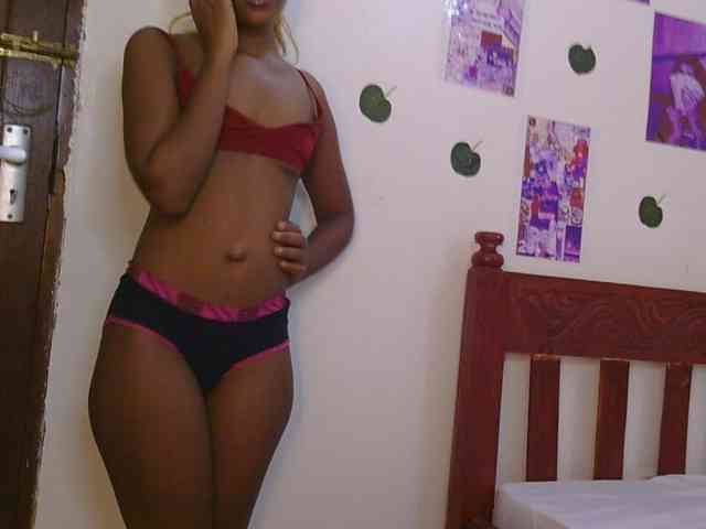 Hot_Mess webcam