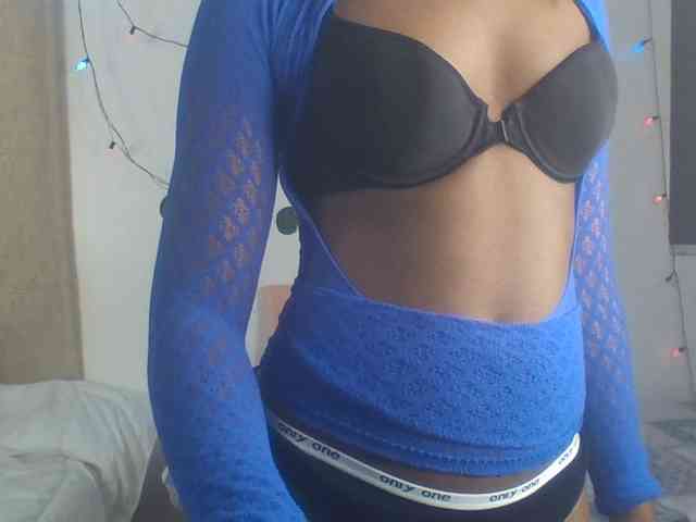 Hot_Mess webcam