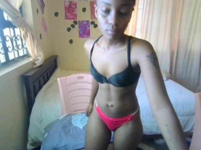 Hot_Mess webcam