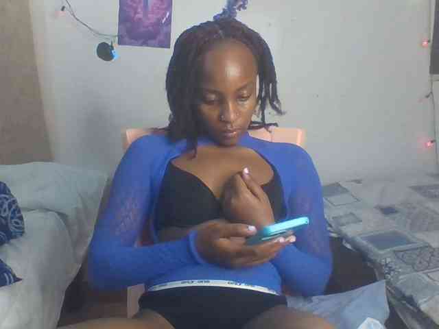 Hot_Mess webcam