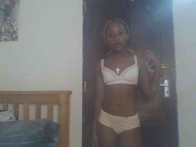 Hot_Mess webcam