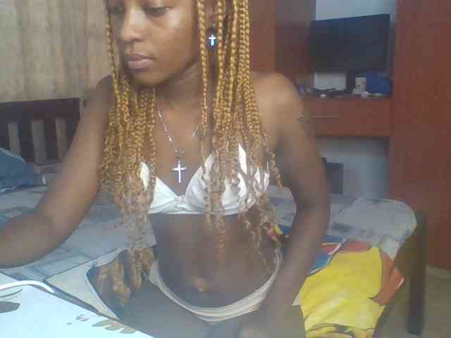 Hot_Mess webcam
