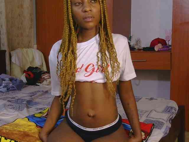 Hot_Mess webcam