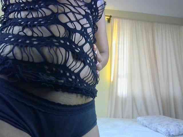 Hot_Mess webcam
