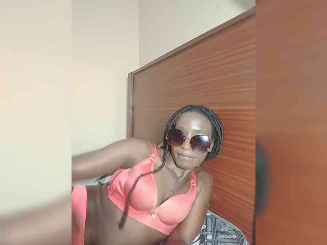 BabyDollVibe webcam