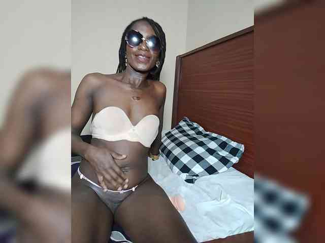 BabyDollVibe webcam