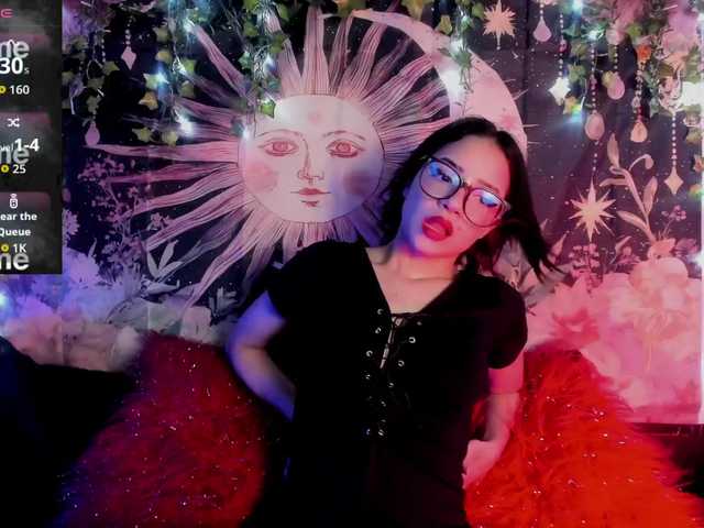 LaxiViolet live webcam show