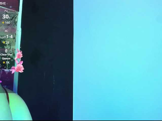 LaxiViolet live cam on BongaCams