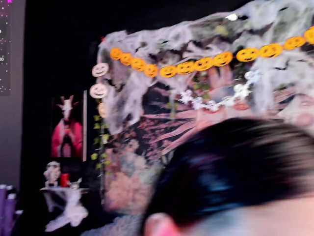 LaxiViolet live cam on BongaCams