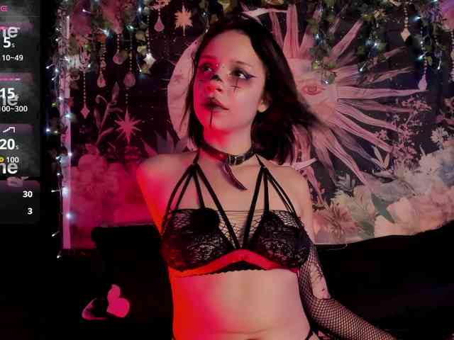 LaxiViolet webcam