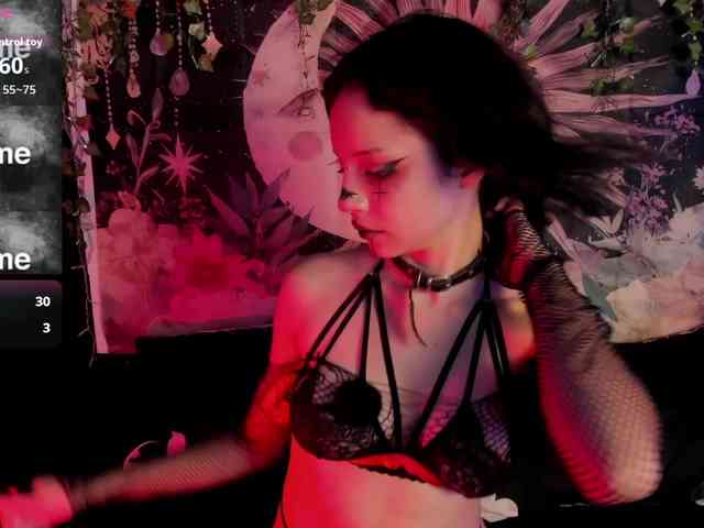 LaxiViolet webcam