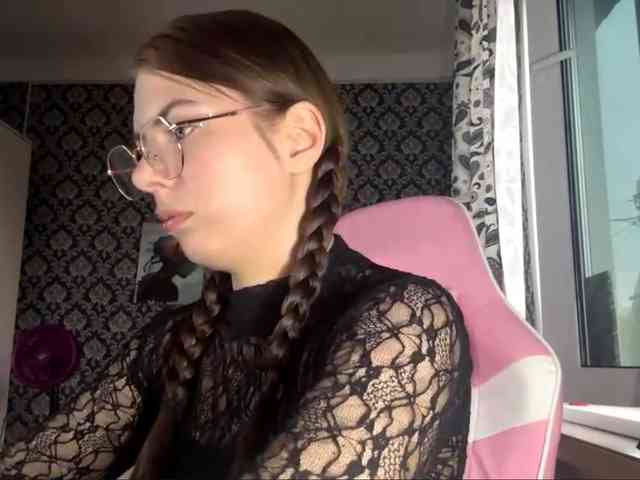 NikiMile NikiMile