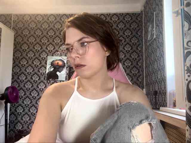NikiMile webcam