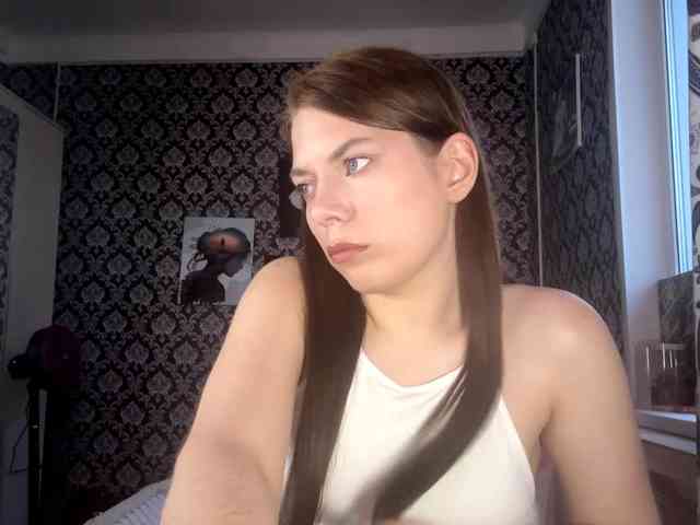 NikiMile webcam