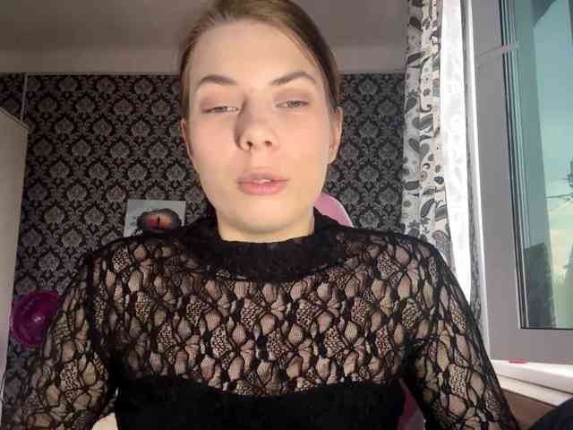 NikiMile webcam