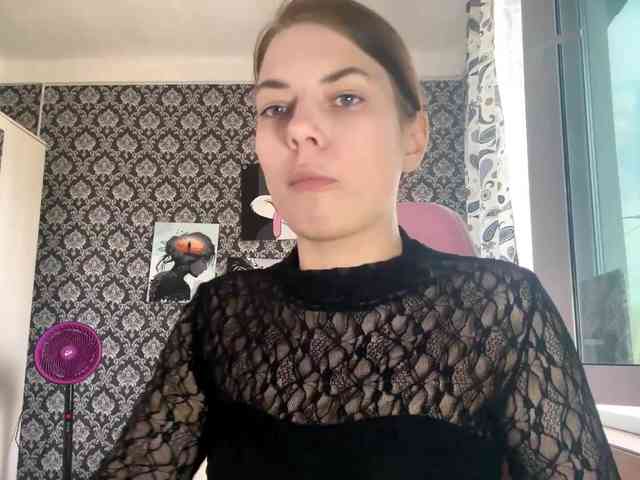 NikiMile webcam