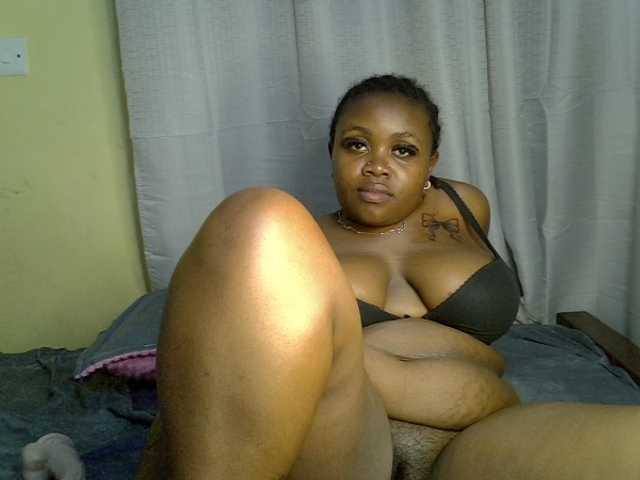 Sexxysue1 live cam preview