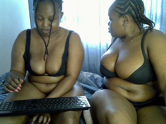 Sexxysue1 live cam on BongaCams