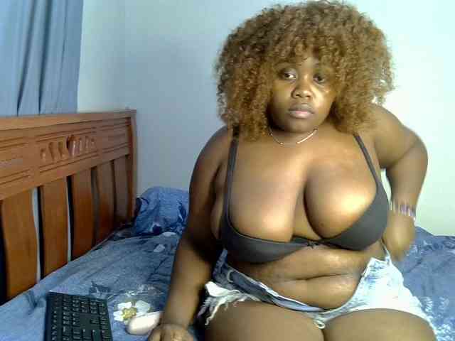 Sexxysue1 Live Webcam on BongaCams