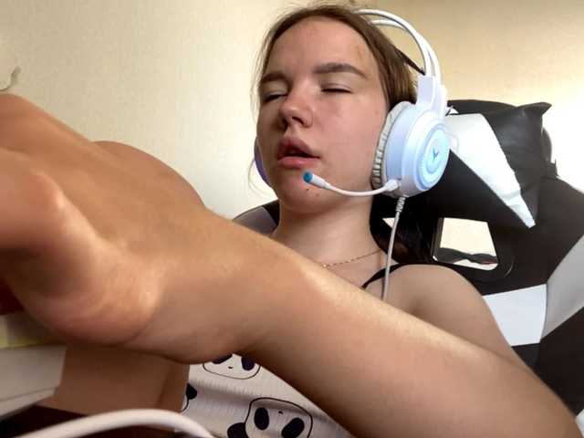 OdeliaBroomhead live webcam show