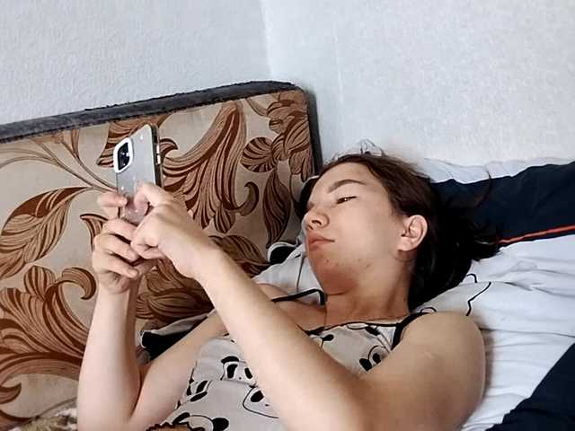 OdeliaBroomhead live cam on BongaCams
