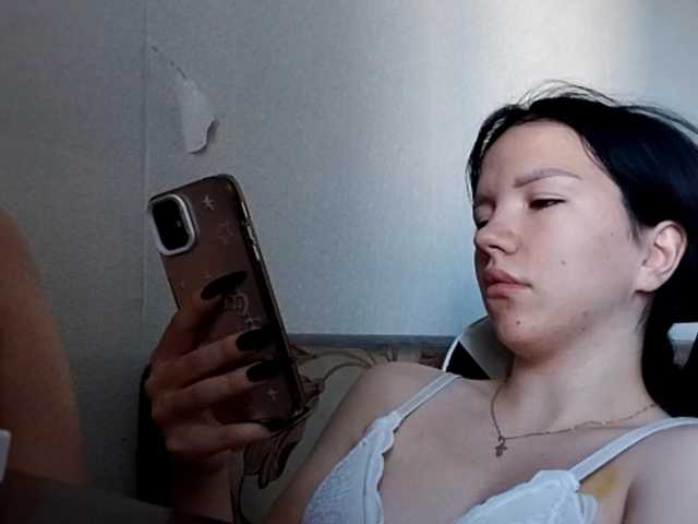 OdeliaBroomhead live cam on BongaCams