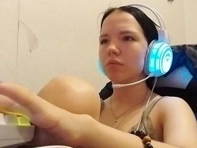 OdeliaBroomhead live cam on BongaCams