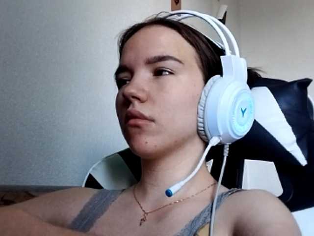 OdeliaBroomhead live cam on BongaCams