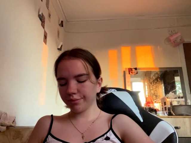 OdeliaBroomhead live cam on BongaCams