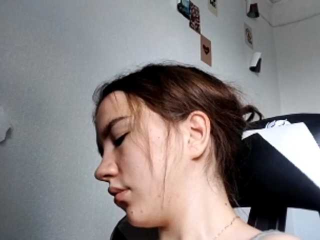 OdeliaBroomhead live cam on BongaCams