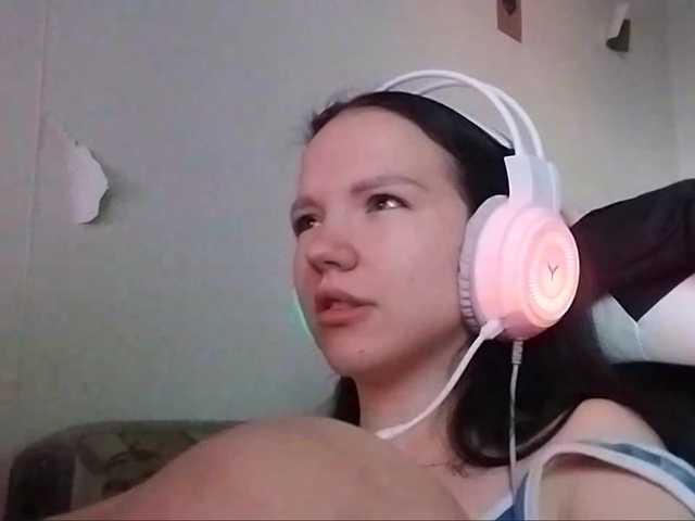 OdeliaBroomhead live cam on BongaCams